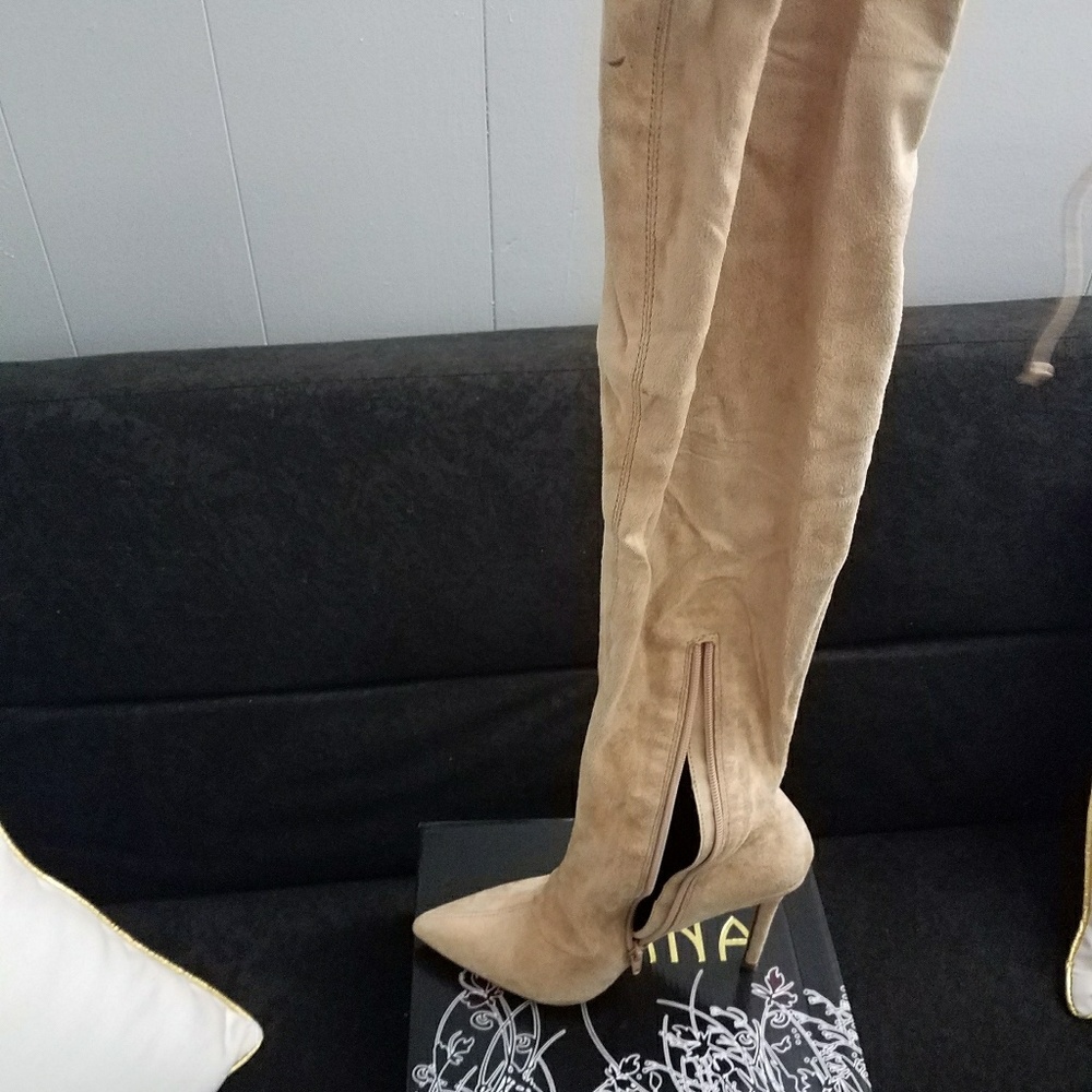 Thigh high heel